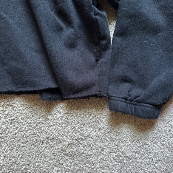 Quiksilver Logo cropped hoodie in washed black Exclusive at ASOS - Picture 5 of 8